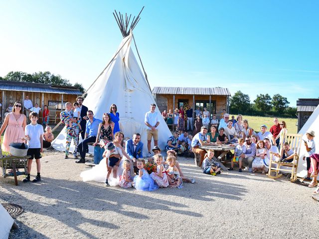 Le mariage de Emilie et Antoine à Jaunay-Marigny, Vienne 9