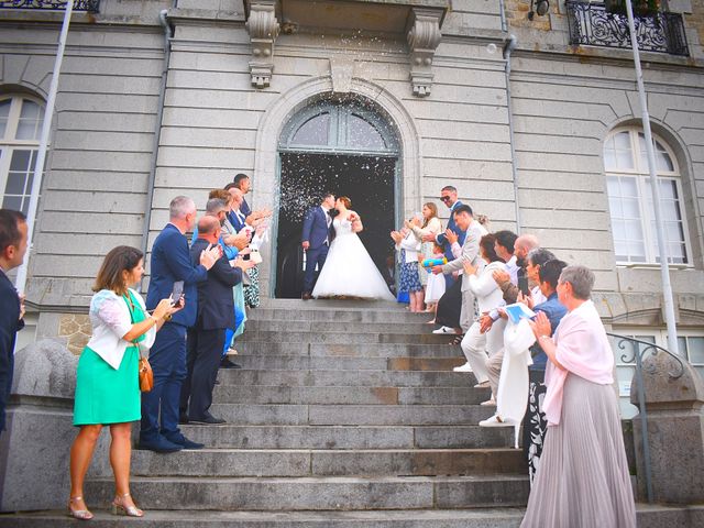 Le mariage de Sylvie et Anthony à Combourg, Ille et Vilaine 17