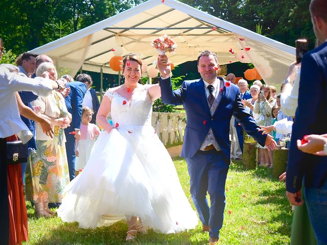 Le mariage de Sylvie et Anthony à Combourg, Ille et Vilaine 34