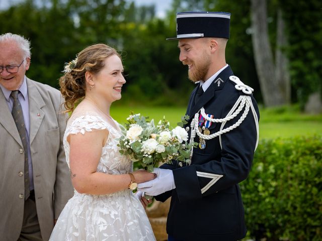 Le mariage de Romain et Gwendoline à Saint-Pierre-le-Moûtier, Nièvre 69