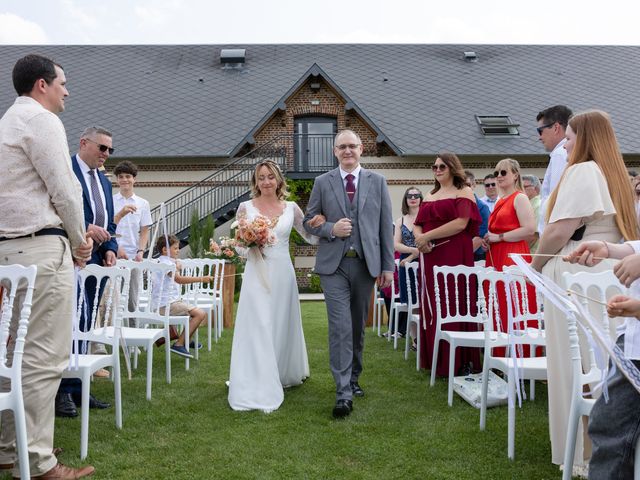 Le mariage de Thomas et Cassandra à Barentin, Seine-Maritime 41