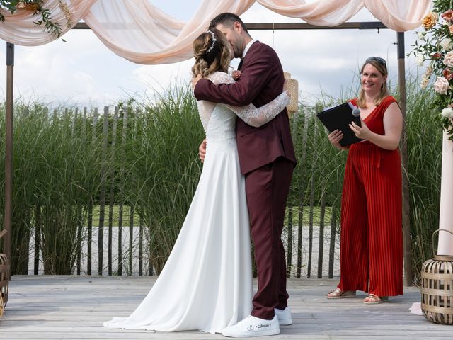 Le mariage de Thomas et Cassandra à Barentin, Seine-Maritime 64