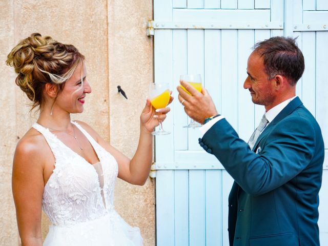 Le mariage de Jonathan et Amandine à Fréjus, Var 13