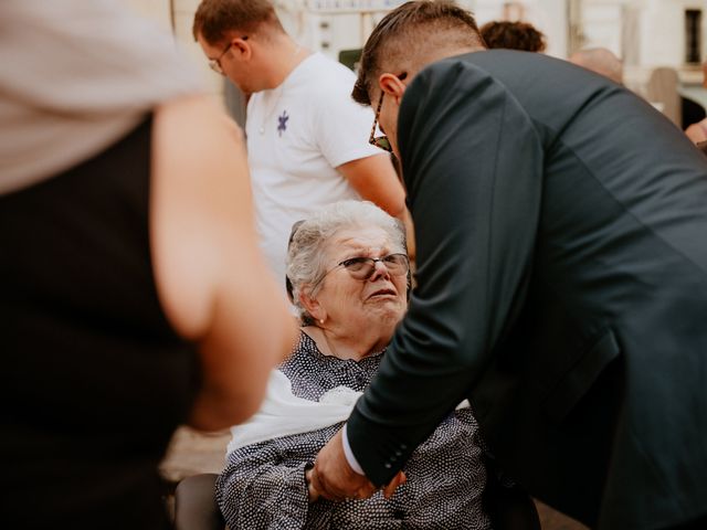 Le mariage de Sebastien et Quentin à Avallon, Yonne 10