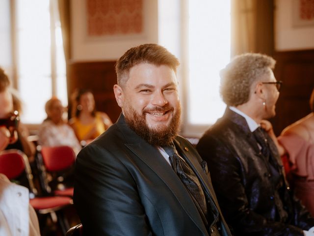 Le mariage de Sebastien et Quentin à Avallon, Yonne 16