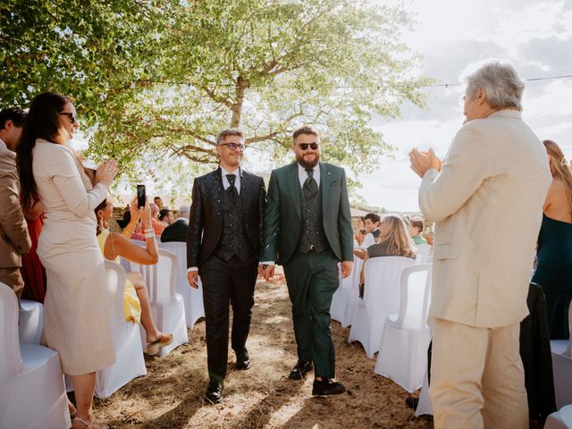 Le mariage de Sebastien et Quentin à Avallon, Yonne 65