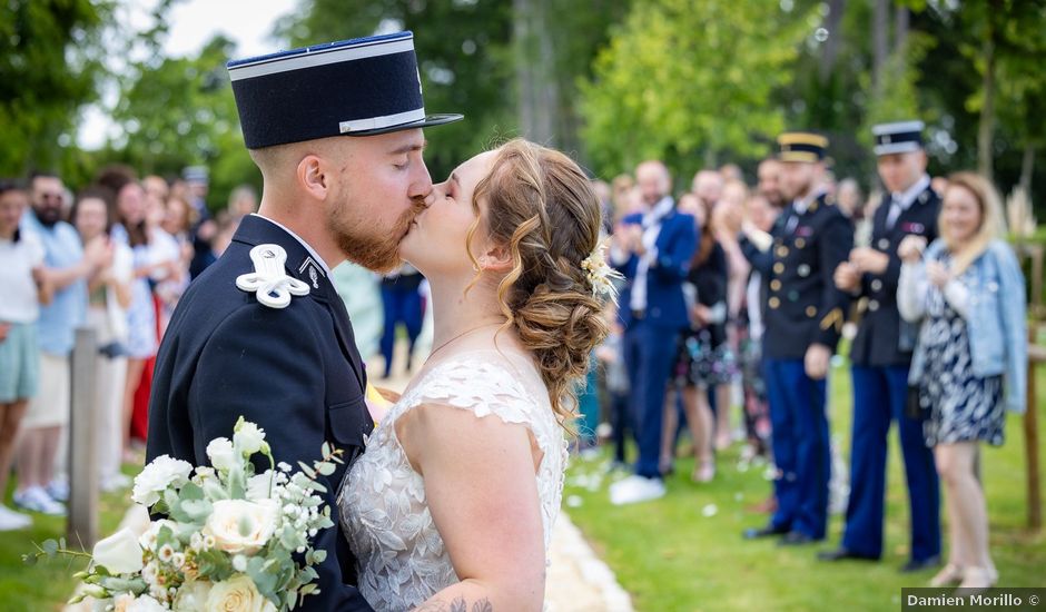 Le mariage de Romain et Gwendoline à Saint-Pierre-le-Moûtier, Nièvre