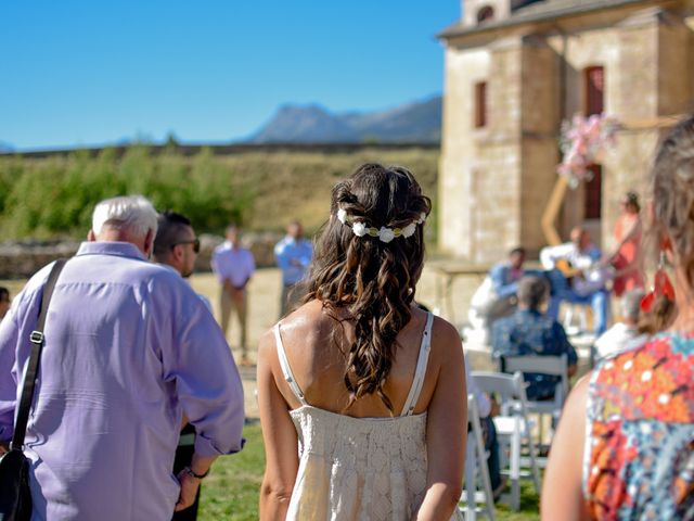 Le mariage de Valentin et Cloé à Mont-Dauphin, Hautes-Alpes 25