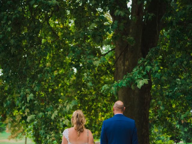 Le mariage de Romain et Marine à Saint-Trivier-sur-Moignans, Ain 15