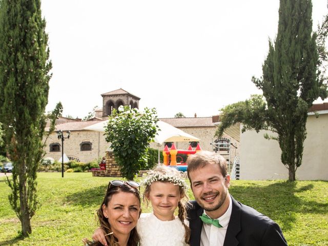 Le mariage de Mickael et Chrystelle à Collanges, Puy-de-Dôme 28