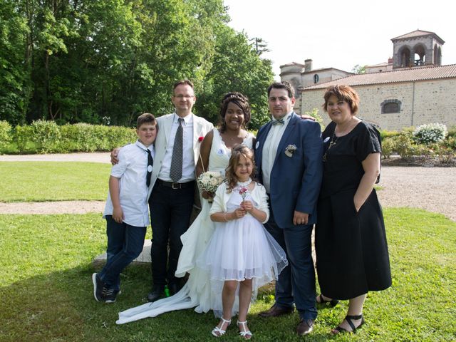 Le mariage de Mickael et Chrystelle à Collanges, Puy-de-Dôme 36