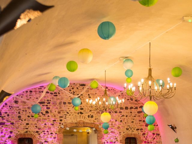 Le mariage de Mickael et Chrystelle à Collanges, Puy-de-Dôme 40