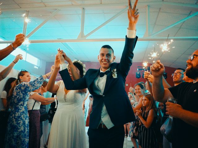 Le mariage de Guillaume et Valérie à Montchal, Loire 14