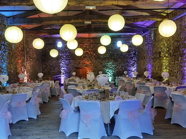 Le mariage de Fabien et Anaïs  à Véranne, Loire 2