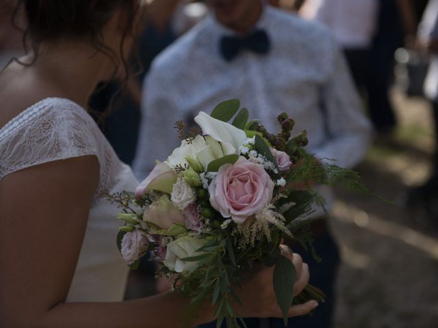 Le mariage de Fabien et Anaïs  à Véranne, Loire 10