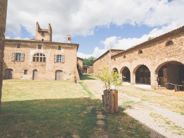Le mariage de Fabien et Anaïs  à Véranne, Loire 16