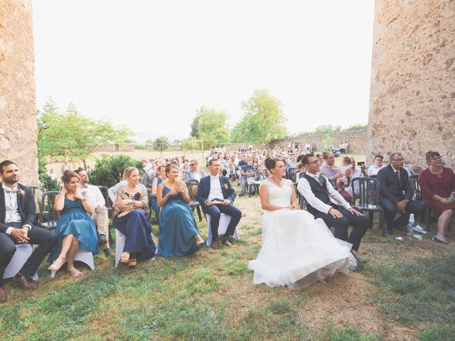 Le mariage de Fabien et Anaïs  à Véranne, Loire 20