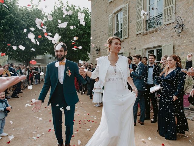 Le mariage de Clovis  et Chloé à Beaujeu, Rhône 1