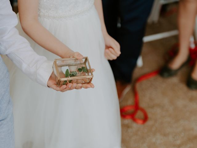 Le mariage de Clovis  et Chloé à Beaujeu, Rhône 16