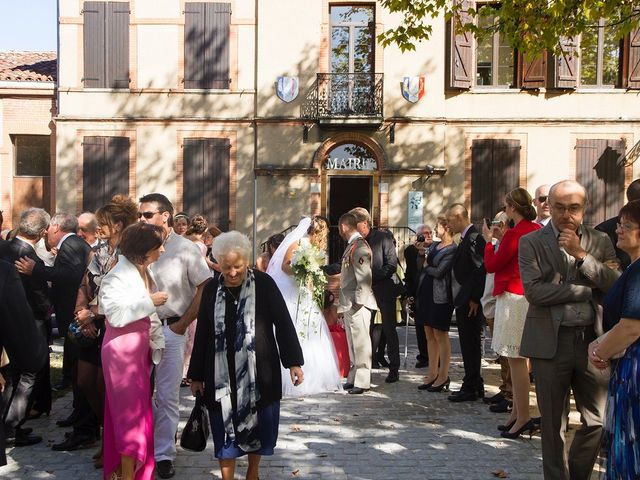 Le mariage de Sébastien et Séverine à Cornebarrieu, Haute-Garonne 33