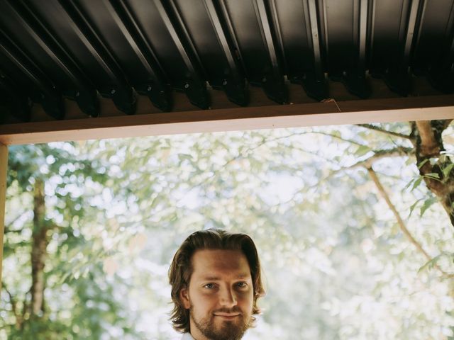 Le mariage de Kevin et Natacha à Marions, Gironde 15