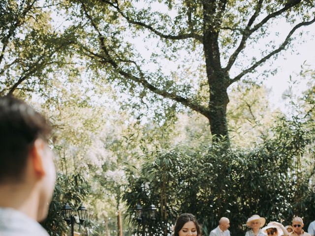 Le mariage de Kevin et Natacha à Marions, Gironde 24