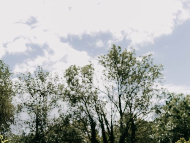 Le mariage de Hadrien et Sarah à Bransles, Seine-et-Marne 4