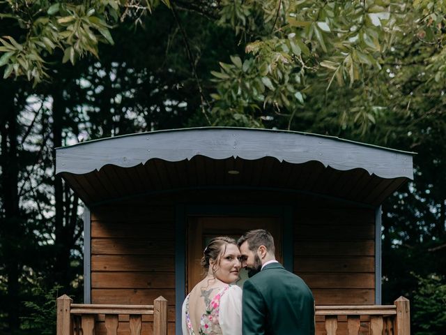 Le mariage de Hadrien et Sarah à Bransles, Seine-et-Marne 32