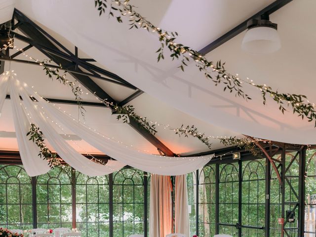 Le mariage de Hadrien et Sarah à Bransles, Seine-et-Marne 37