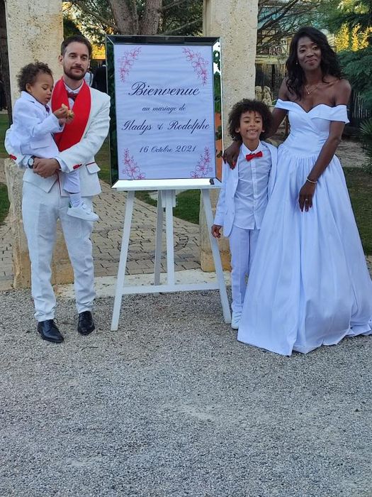 Costume rouge et blanc 12