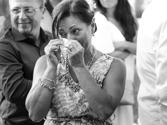 Le mariage de Clara et Laura à Fontenay-Trésigny, Seine-et-Marne 43