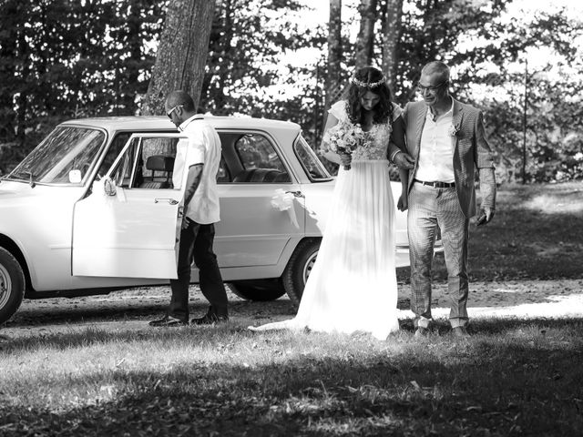 Le mariage de Clara et Laura à Fontenay-Trésigny, Seine-et-Marne 44