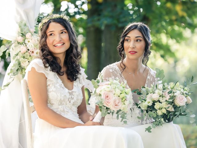 Le mariage de Clara et Laura à Fontenay-Trésigny, Seine-et-Marne 62