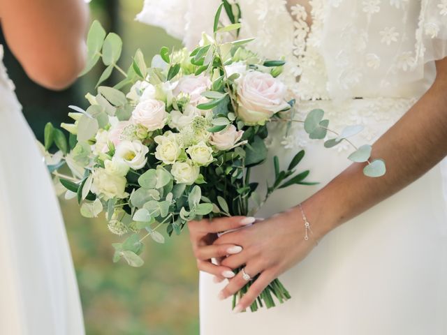 Le mariage de Clara et Laura à Fontenay-Trésigny, Seine-et-Marne 73