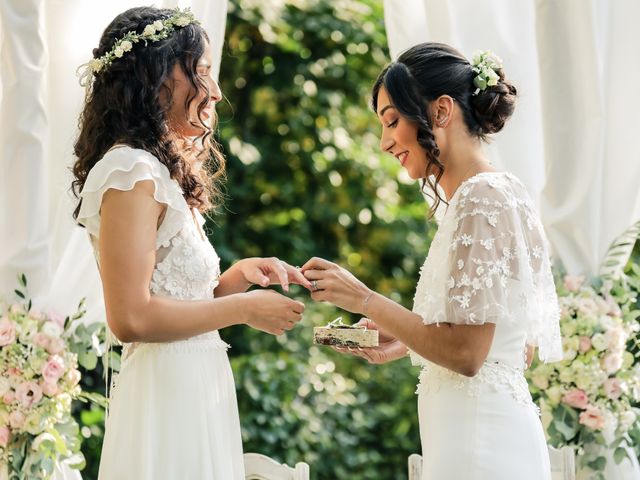 Le mariage de Clara et Laura à Fontenay-Trésigny, Seine-et-Marne 84