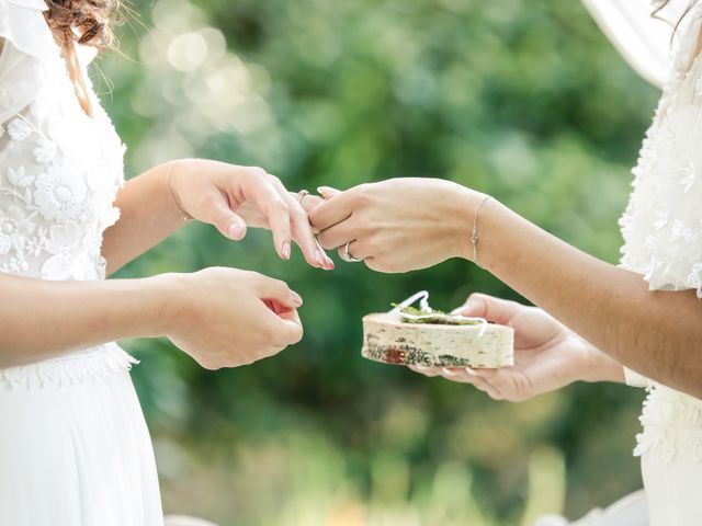 Le mariage de Clara et Laura à Fontenay-Trésigny, Seine-et-Marne 85