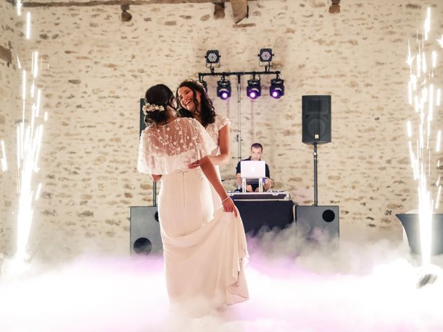 Le mariage de Clara et Laura à Fontenay-Trésigny, Seine-et-Marne 215