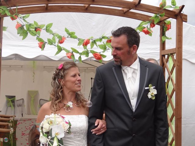 Le mariage de Fabrice et Eugénie à Saint-Maudan, Côtes d'Armor 21