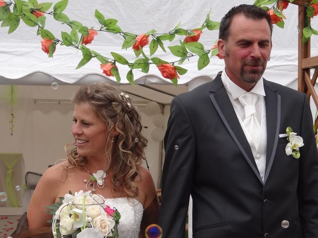 Le mariage de Fabrice et Eugénie à Saint-Maudan, Côtes d'Armor 23