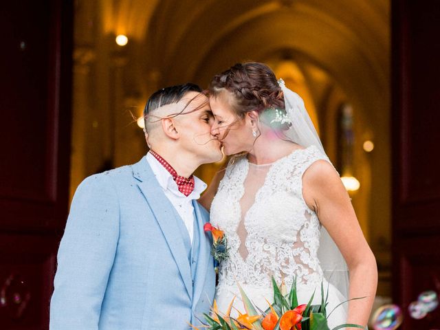 Le mariage de Anthony et Laetitia à Eysines, Gironde 23