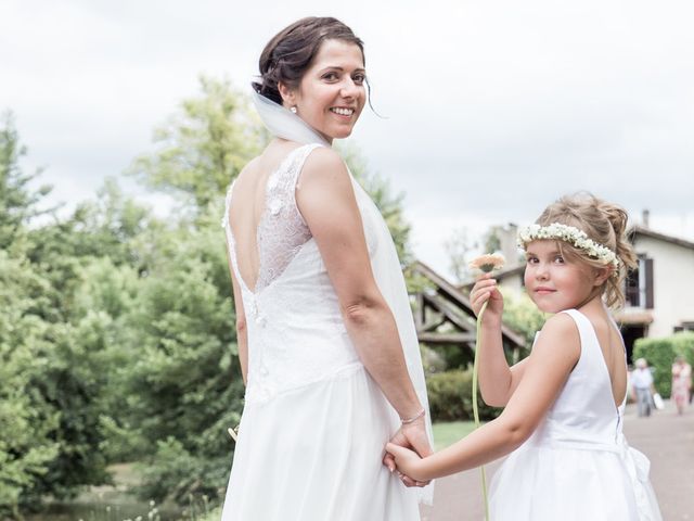 Le mariage de Jérémy et Aurore à Fauillet, Lot-et-Garonne 14