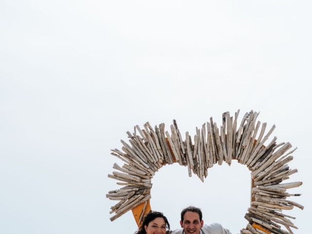 Le mariage de Julien et Séverine à Vieux-Boucau-les-Bains, Landes 16