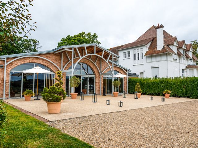 Le mariage de Jéremy et Déborah à Blonville-sur-Mer, Calvados 2