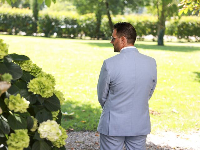 Le mariage de Issame et Christelle à Saint-Sulpice-la-Pointe, Tarn 52