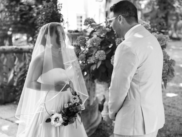 Le mariage de Issame et Christelle à Saint-Sulpice-la-Pointe, Tarn 56