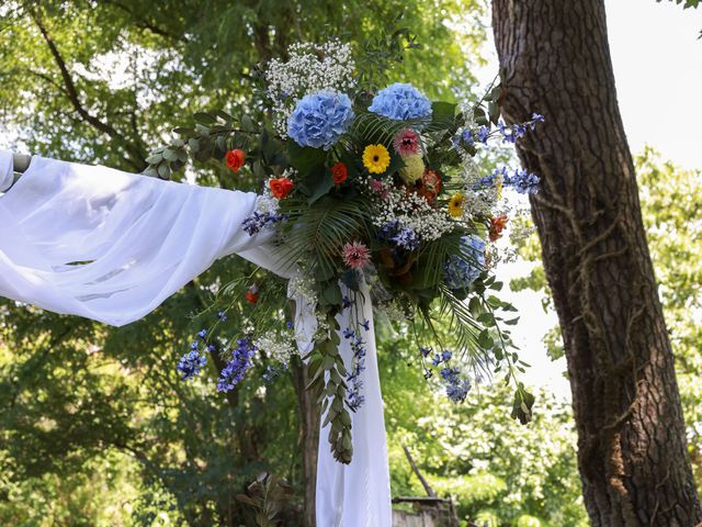 Le mariage de Issame et Christelle à Saint-Sulpice-la-Pointe, Tarn 72