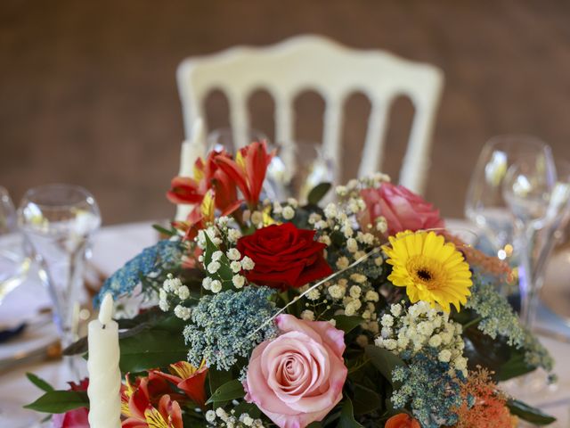 Le mariage de Issame et Christelle à Saint-Sulpice-la-Pointe, Tarn 106