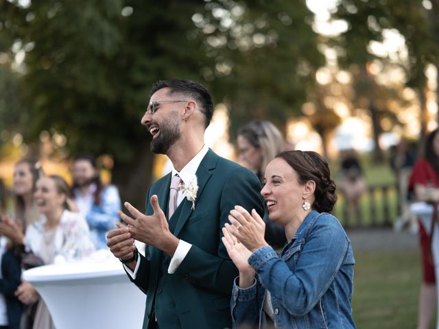 Le mariage de Benjamin et Caroline à Aucamville, Haute-Garonne 107