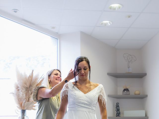 Le mariage de Valentin et Virginie à Andouillé, Mayenne 12