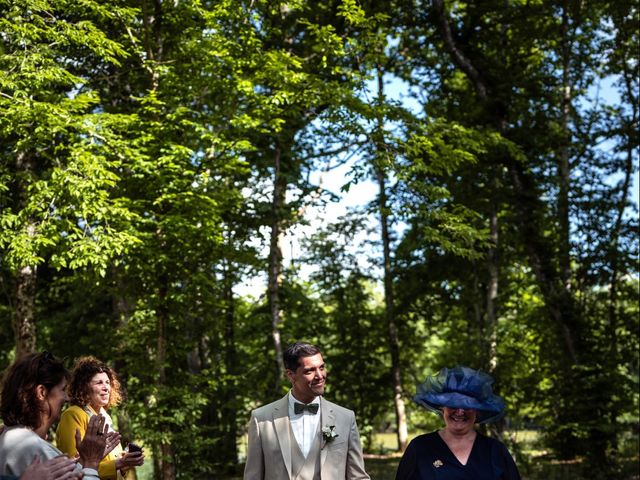Le mariage de Fredérique et Caroline à Beaulieu-sur-Loire, Loiret 27